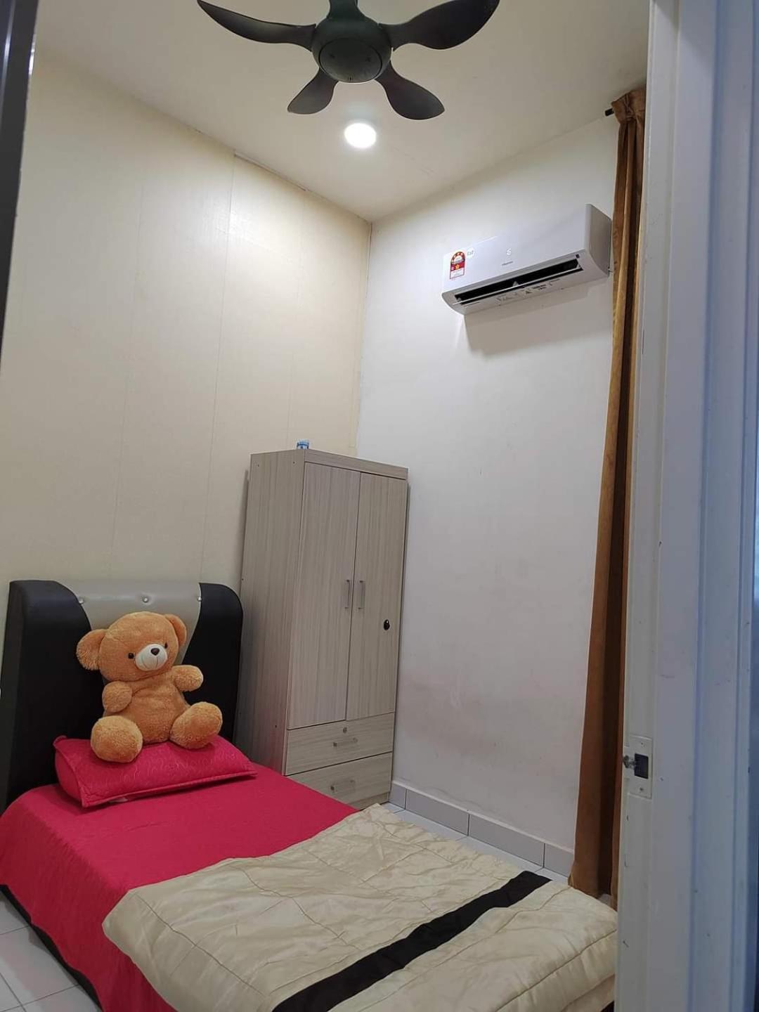 Homestay Greenway Pasir Gudang Bagian luar foto